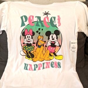 Women's Mickey Mouse T-shirt!